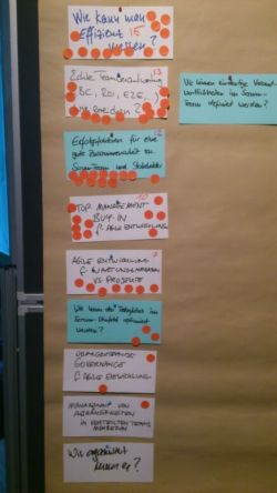 Dot Voting in der Scrum Retrospektive in einem Professional Scrum Product Owner Kurs